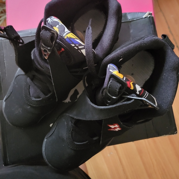 Jordan 8 - Picture 2 of 3